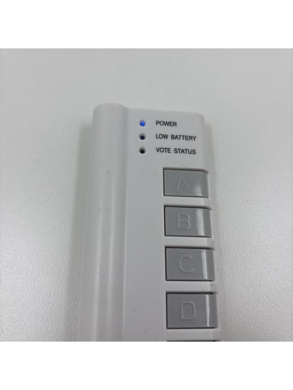 iClicker 1st Edition/Generation Student Remote Control Classroom Response System - Picture 3 of 5